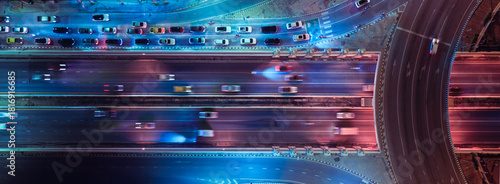 Expressway, Self-driving autonomous electric cars of the future with elements move along a busy traffic intersection. Artificial Intelligence, Car Scan, GPS Tracking, Smart Roads, IoT, highway