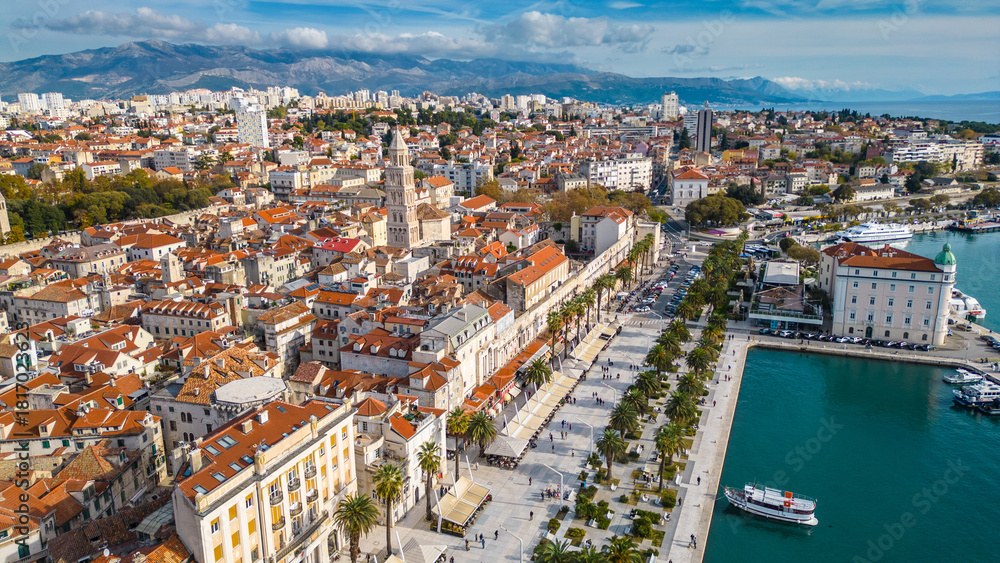 Obraz premium Split: Adriatic Coastal City