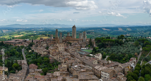 Bild auf Leinwand Medieval tower skyline of San Gimignano - San Gimignano, Italy