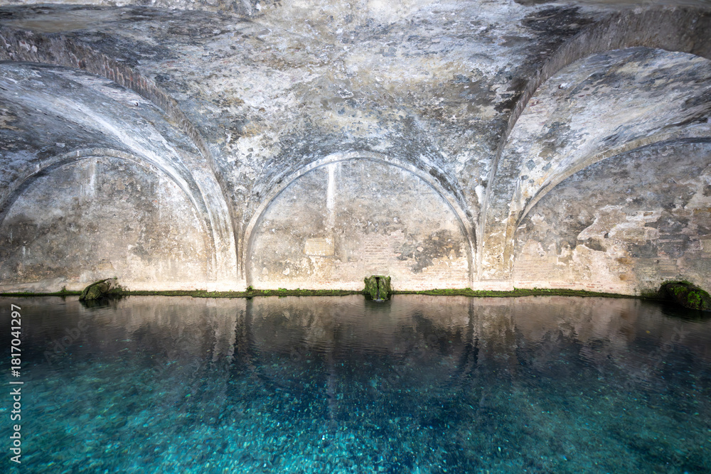 Naklejka premium Fontebranda - Siena, Italy