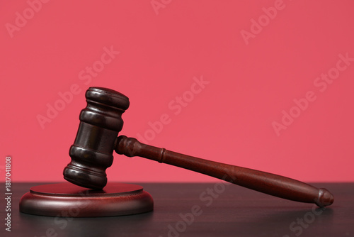 Judge's gavel on table agai...