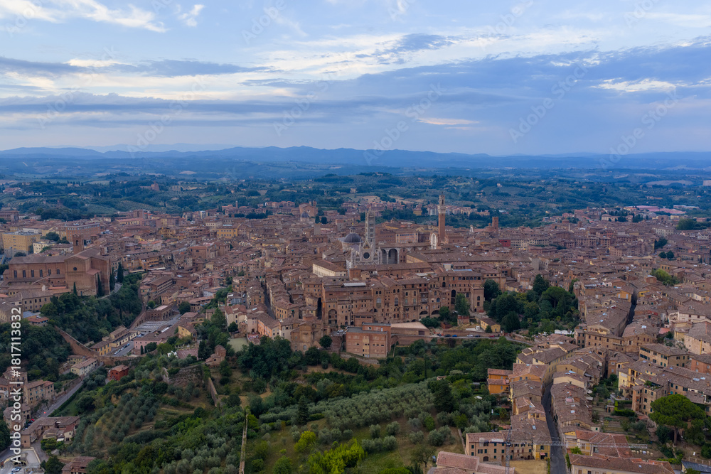 Obraz premium Aerial View of Siena - Siena, Italy