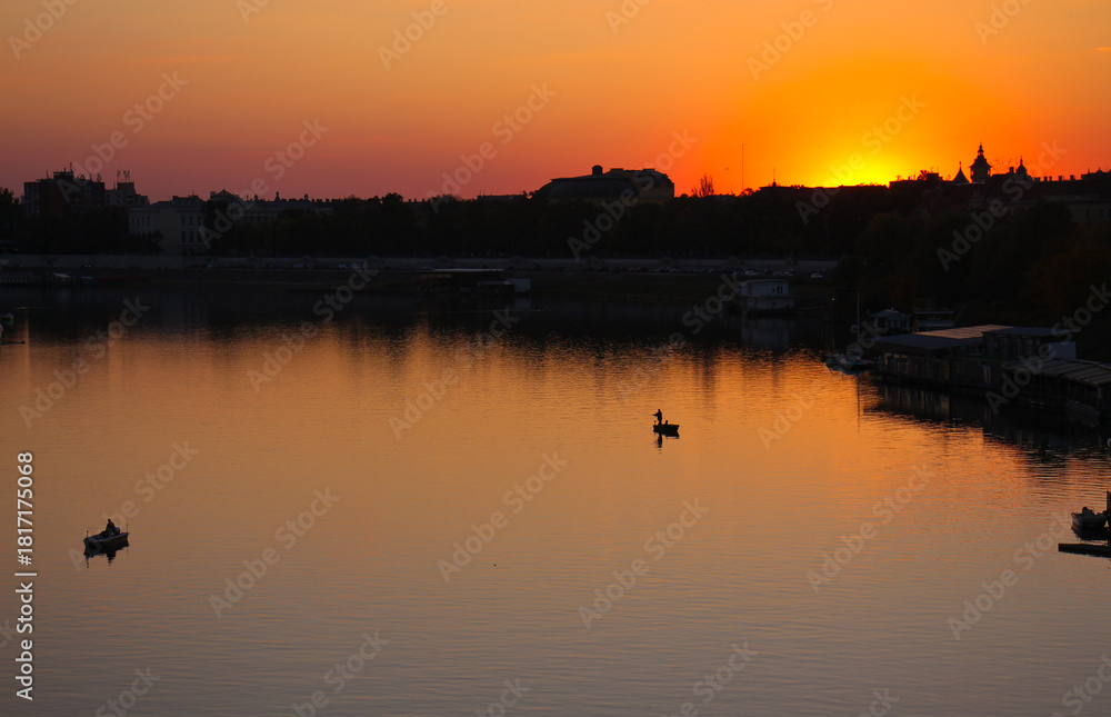 Obraz premium sunset over the river