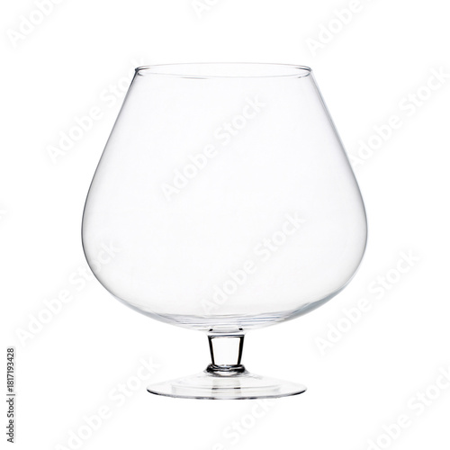 Elegant clear pedestal vase with soft round curves, isolated on white, suitable for interior styling, floral decor, event arrangements and modern minimalist displays.