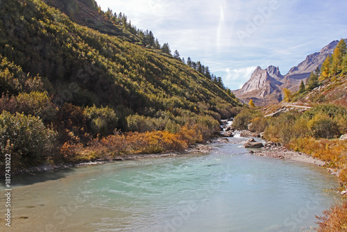 la Dora di Veny e le Piramidi Calcaree; Val Veny, Valle d'Aosta
