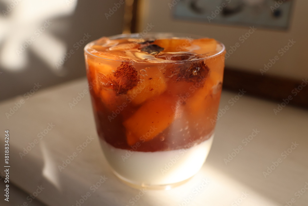 Fototapeta food, cream, mousse, Persimmon, dessert, tokyo