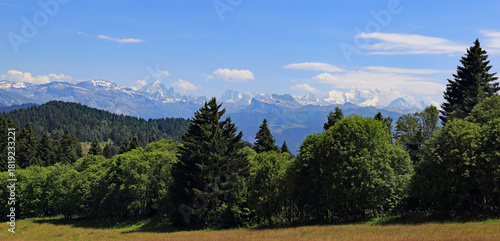 Paysage sauvage des hautes alpes