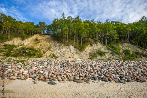 Fototapeta Naklejka Na Ścianę i Meble -  Granite fortification of the seashore