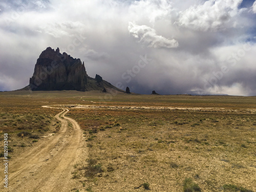 Vue de Shiprock au Nouveau Mexique