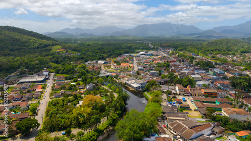 Vista Aérea da Cidade de Morretes, Paraná, Brasil. 