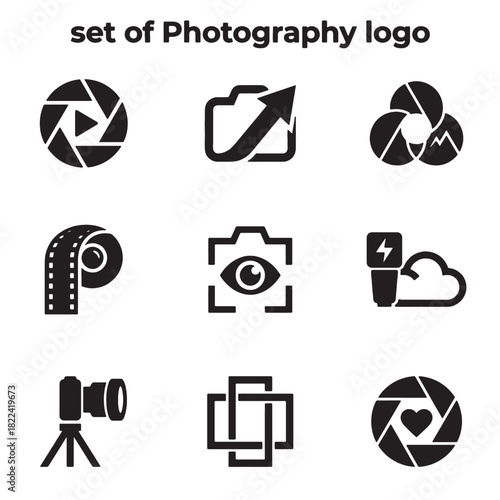 This minimalist set of black photography icons features camera and digital vector logos, perfect for creative branding and professional graphic design.