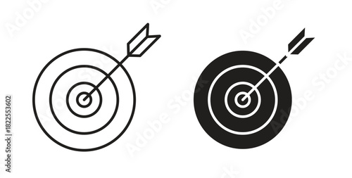 Target icon with editable stroke. Thin Line and flat icons for UI designs