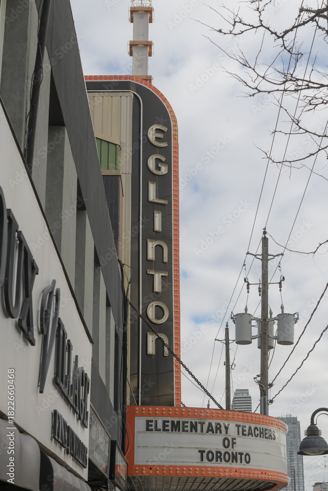 Obraz premium The Eglinton Grand, an event venue, located at 400 Eglinton Av W, Toronto