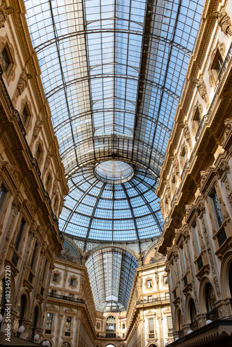Fototapeta Naklejka Na Ścianę i Meble -  Views of central part of Milan, Brera district, shopping area, church Duomo, architectural details, streets, walking in Milan, Lombardy, Italy