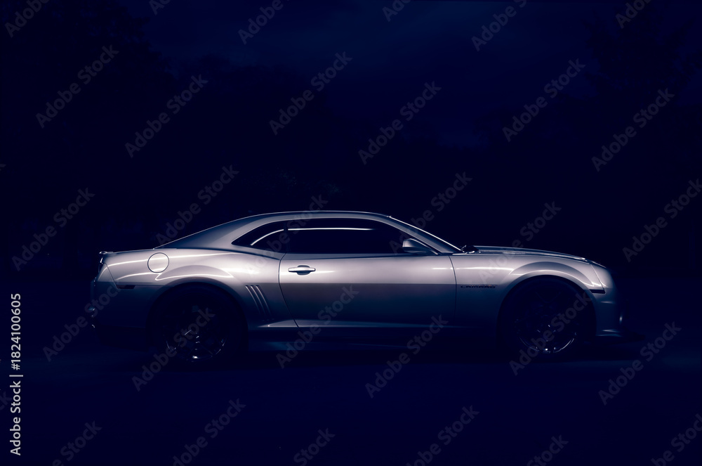 Fototapeta premium light painted camero car photography