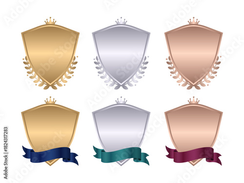 盾と月桂樹・波打つリボンを組み合わせたメダルフレームの6種セット｜シールド型エンブレムにカーブリボンを重ねた上品な装飾フレーム素材