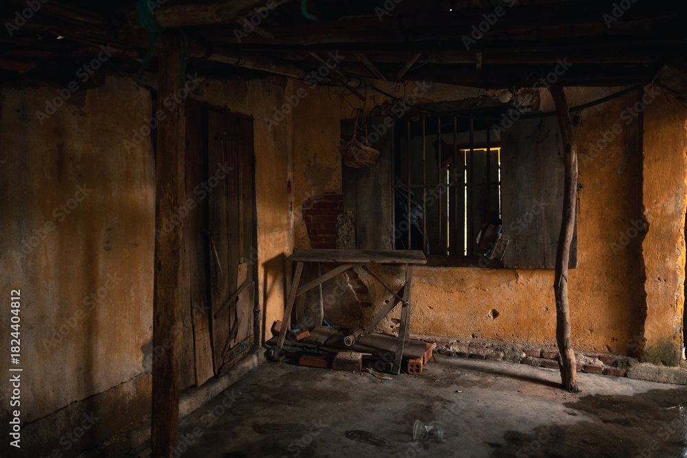 Fototapeta premium old abandoned house