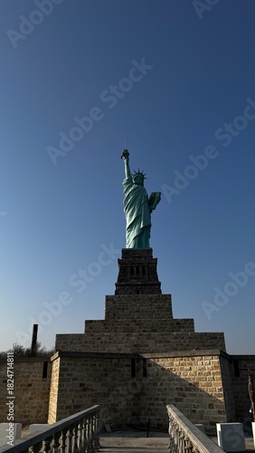 statue of liberty