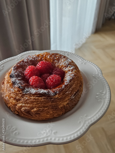 chocolate cake with raspberries
