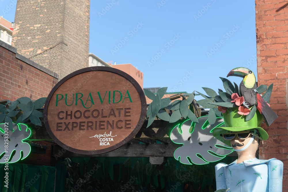 Fototapeta premium Pura Vida Chocolate Experience, presented by Visit Costa Rica, a tropical oasis pop-up at the Distillery Winter Village (on the Archeo patio), Toronto