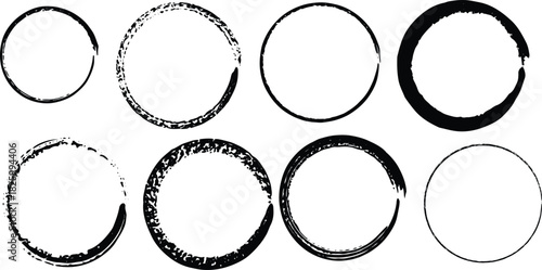 Set of Grungy Circle Shapes Diverse Designs for Artistic and Design Applications
