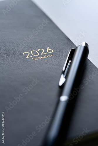 2026年スケジュール帳とペン