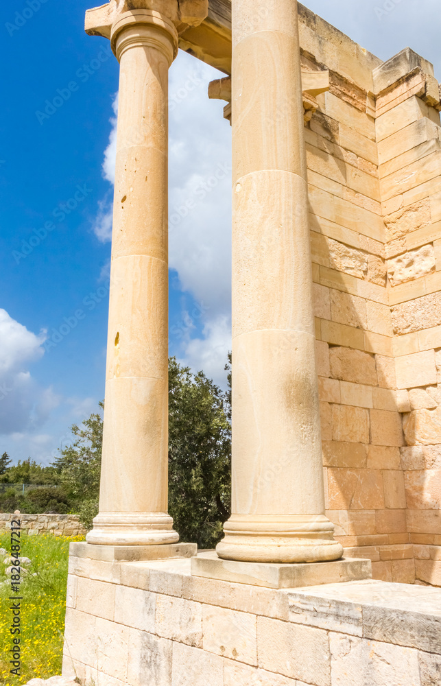 Fototapeta premium Apollo Hylates Sanctuary Ruins