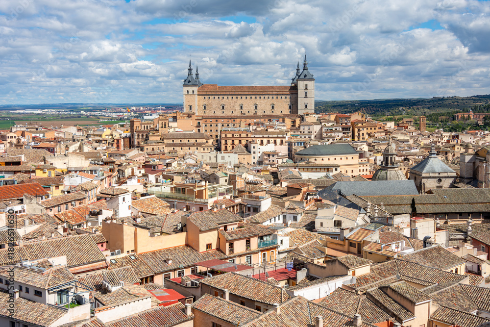 Naklejka premium Alcazar of Toledo over old town, Spain