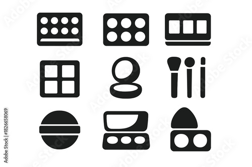 Makeup Palette Icons. Makeup palettes. Solid icon set of makeup palettes: eyeshadow palette, contour palette, highlight palette, blush palette, open compact,
