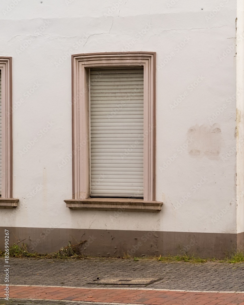 Fototapeta premium Partial view of an old uninhabited building
