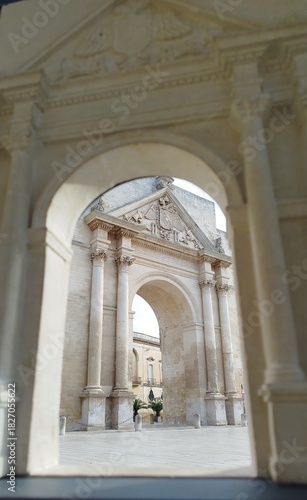 entrance to the city