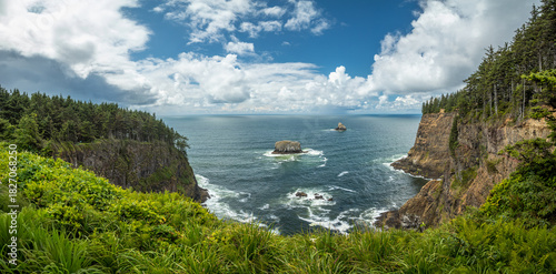 Cape Meares' stunning ocean cliffs