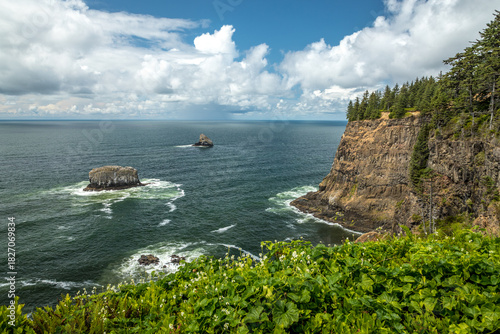 Cape Meares' stunning ocean cliffs