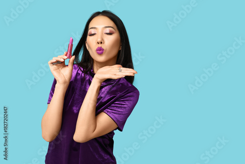 Beautiful Asian woman with ...