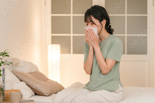Photos Woman blowing her nose during hay fever season (allergies, allergic rhinitis, rh