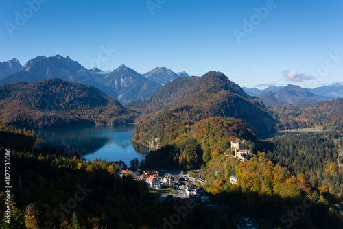 Bavarian Lake Near Neuschwanstein Castle – Scenic Autumn View