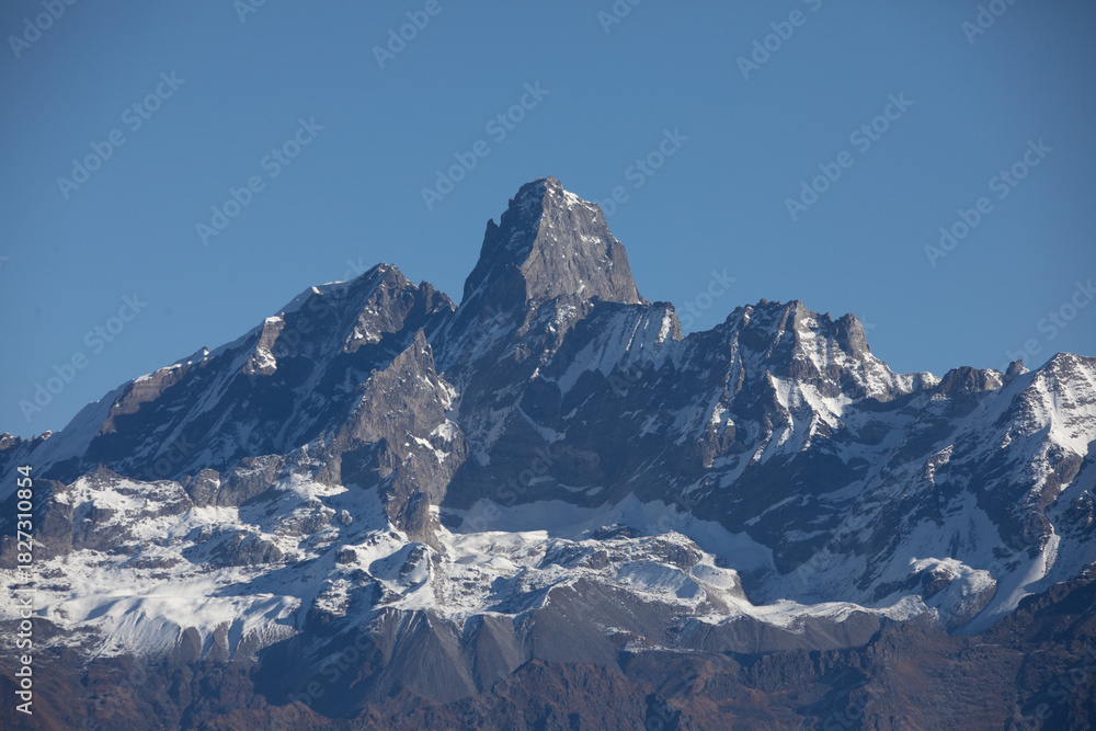 Obraz premium The view of Choba-Bhamare 5,993 m 19,662 ft from Kalinchowk 3,842 m 12,605 ft. 