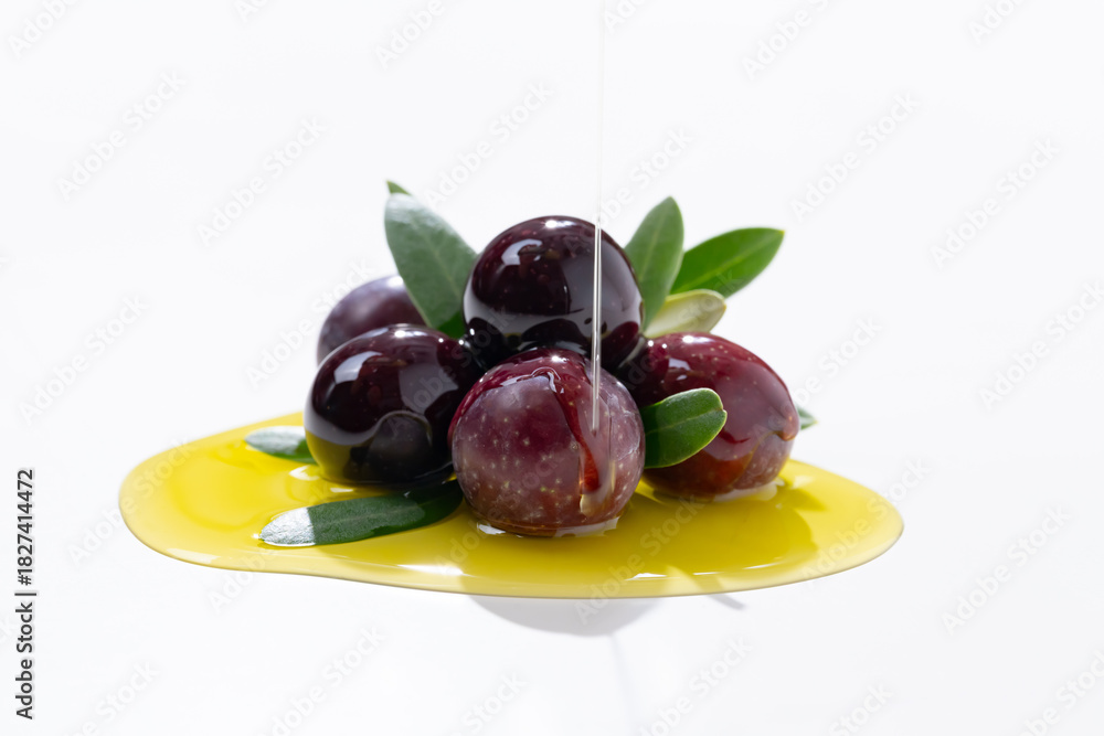 Obraz premium オリーブ オリーブオイル