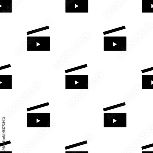 clip clapper seamless pattern isolated on transparent background.