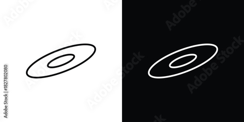 Flying disc icons set with editable black and white stroke line style for ui designs