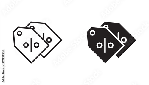 E-commerce icon set with editable strokes. Collection of online shopping thin line icons. Vector illustration. White background.