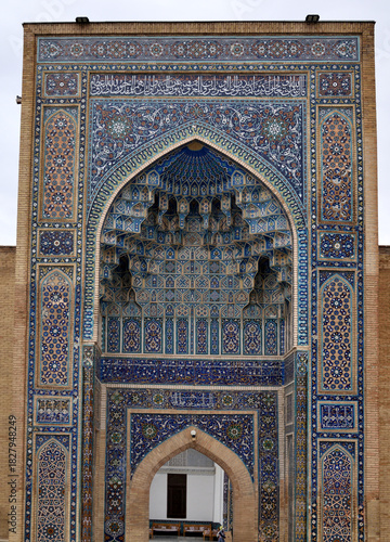 ISLAMIC ART AND ARCHITECTURE IN UZBEKISTAN
