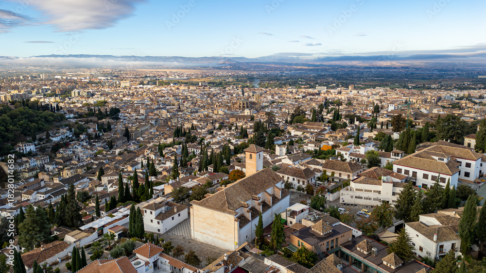 Obraz premium Aerial view of the downtown of Granada, Andalusia, Spain