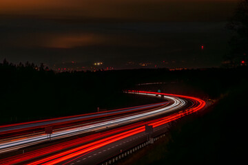 Papier peint photo Autoroute de nuit Voies colorées autoroute Prague Linz  © luzkovyvagon.cz