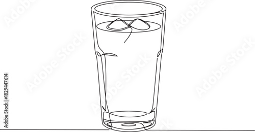 Minimalist line art illustration of a refreshing vodka collins c
