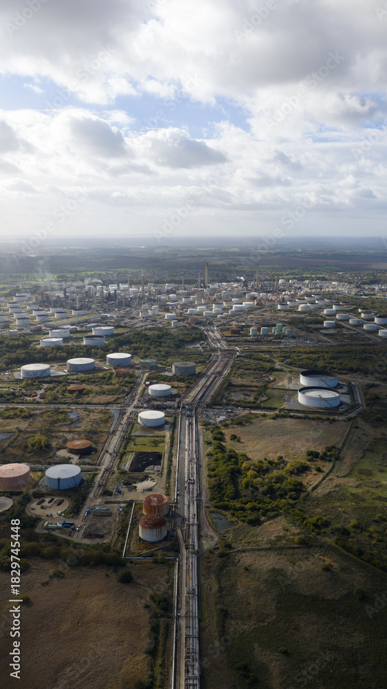 Fototapeta premium Fawley Refinery Industrial Aerial Overview