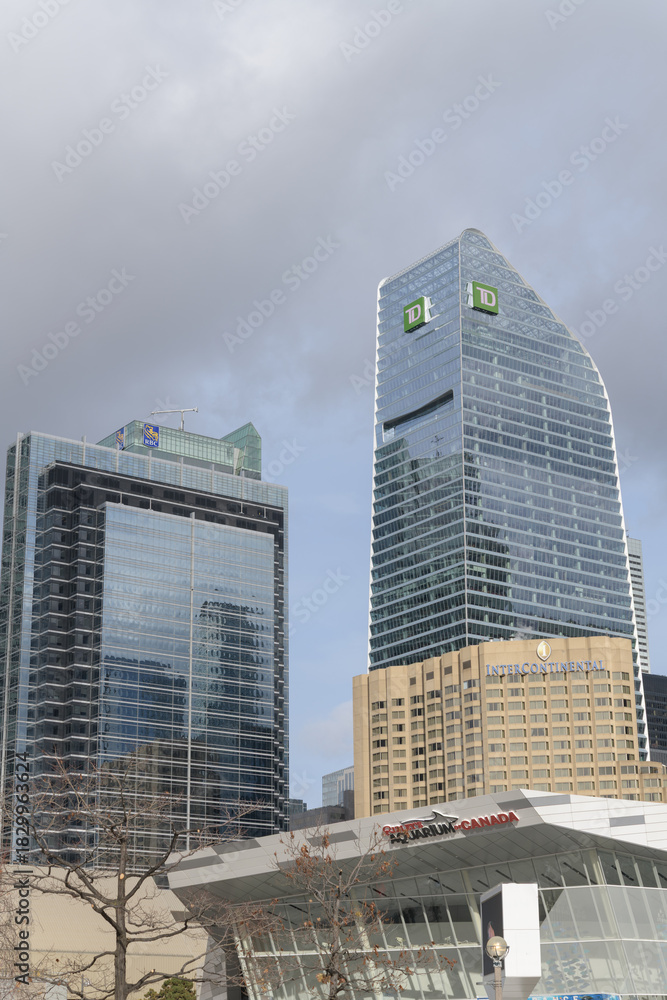 Obraz premium exterior buildings seen from Bremner Blvd incl Ripley's Aquarium of Canada, InterContinental Toronto Centre, TD Terrace, RBC WaterPark Place, Toronto