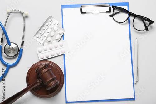 Judge's gavel with pills, s...