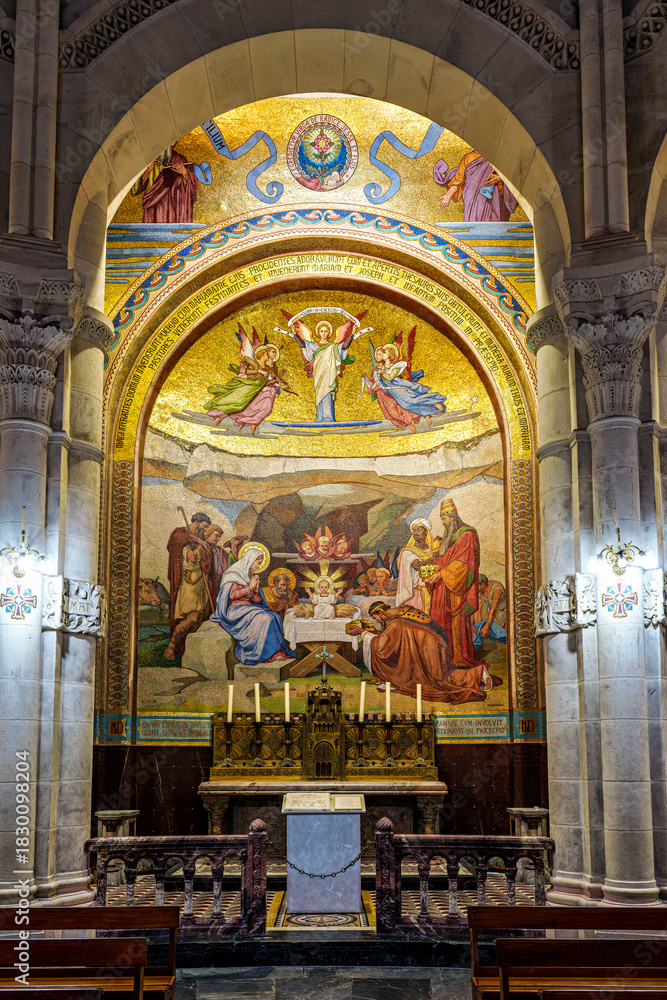 Obraz premium Interior of the Basilica in the Sanctuary of Lourdes, France. Mayor pilgrimage spot for Catholics