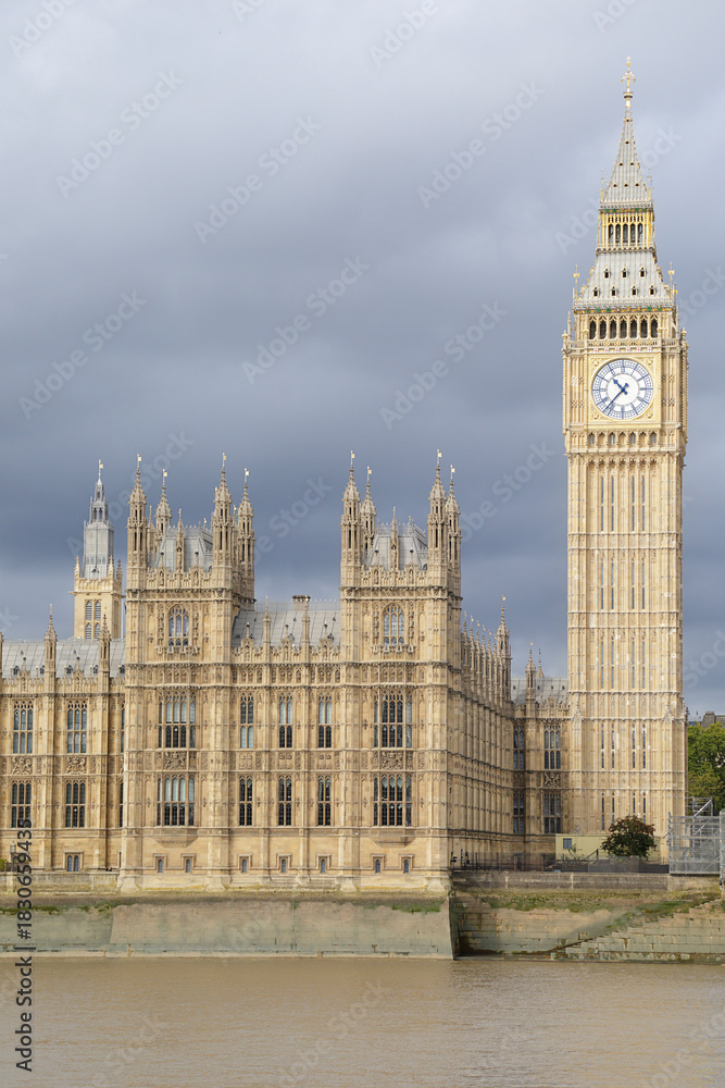 Fototapeta premium Houses of Parliament and Elizabeth Tower (Big Ben), Westminster, London, England, United Kingdom
